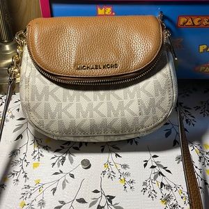 Michael Kors Bedford flap crossbody
